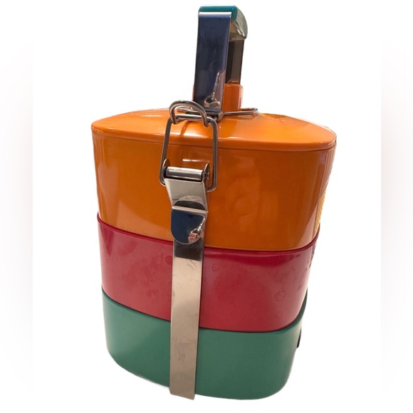 Other - 🍉 SALE/RARE! Stackable Melamine Picnic Organizer 🧺✨